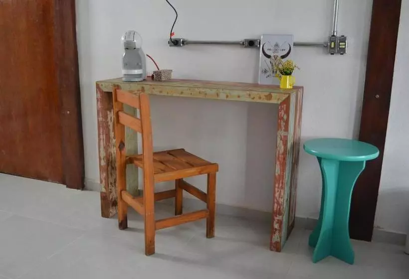 تختخواب و صبحانه Studio House Loft