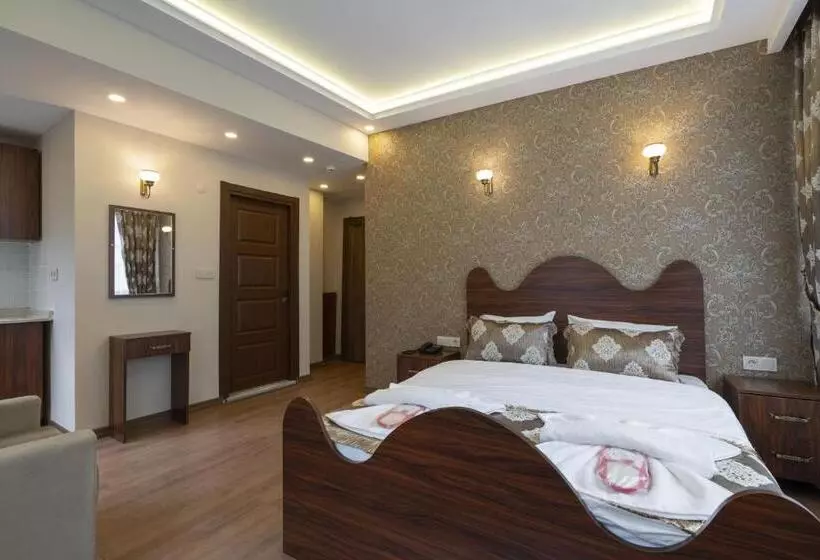 Capricorn By Otantik Suites