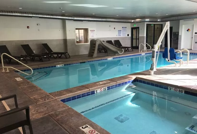 Hotelli Comfort Inn & Suites Zion Park Area