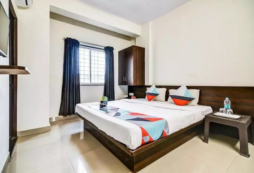 ホテル Fabexpress Comfort Executive   Nr Butterfly Park   Hinjawadi