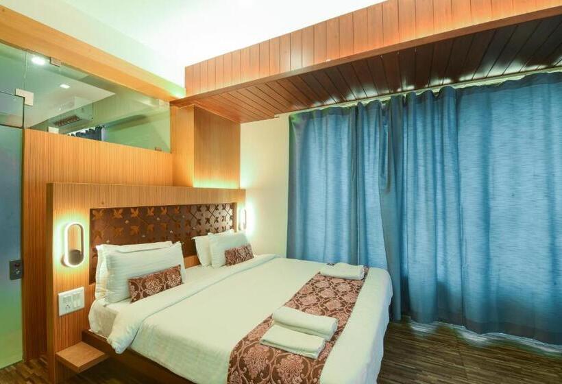 Hotelli Sea Fans Mandvi Beach