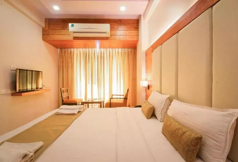 Hotelli Sea Fans Mandvi Beach