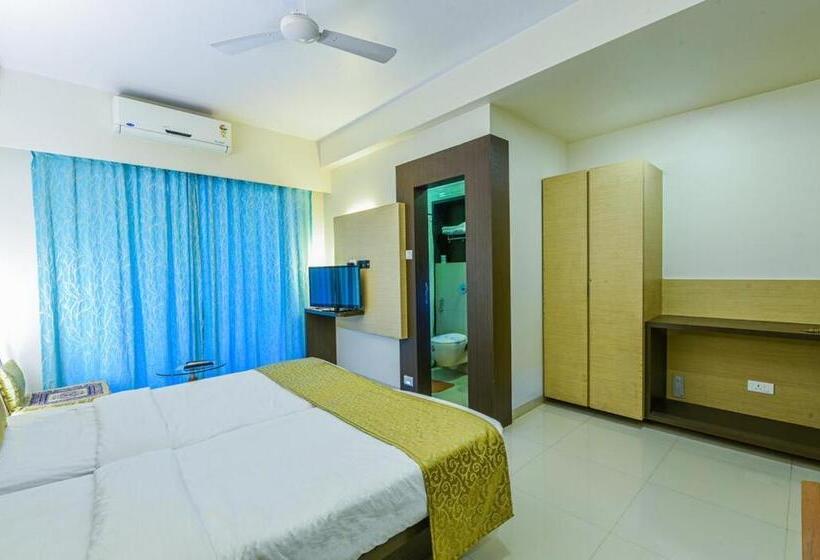 Hotelli Sea Fans Mandvi Beach