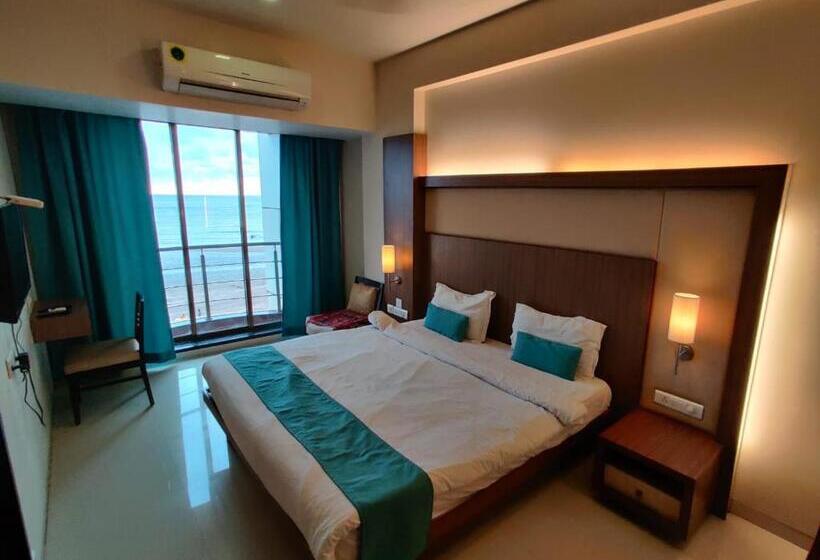 Hotelli Sea Fans Mandvi Beach