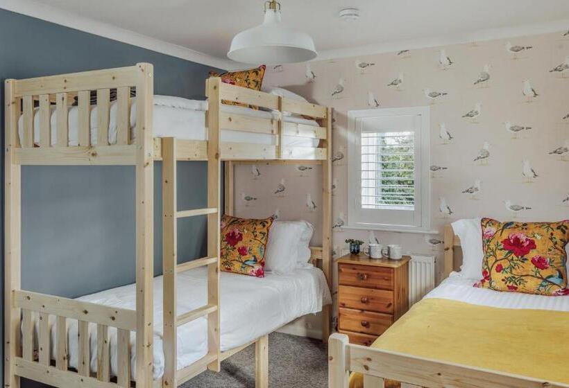 Отель The Olde Malthouse Inn