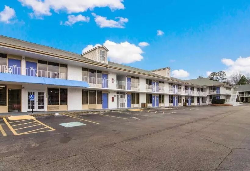 هتل Studio 6 Lagrange