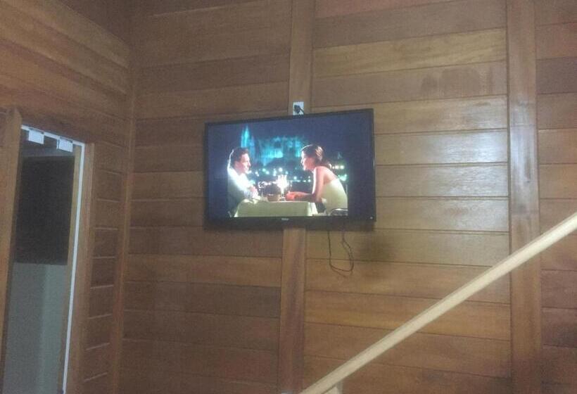 پانسیون Bangalôs Do Parque