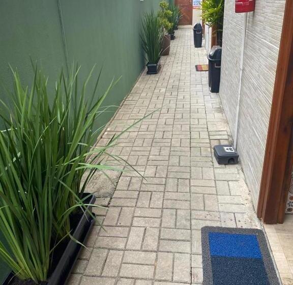 پانسیون Bangalôs Do Parque