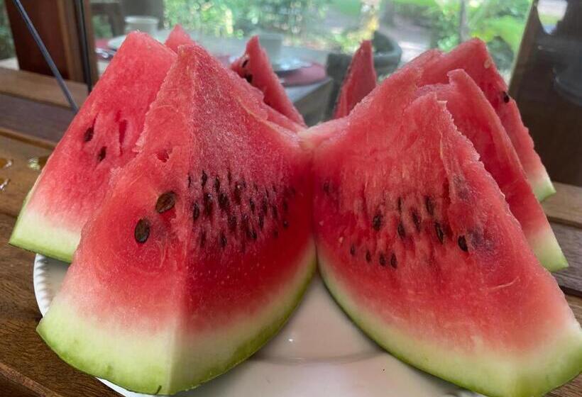 پانسیون Solar Pitanga   Taipu De Fora