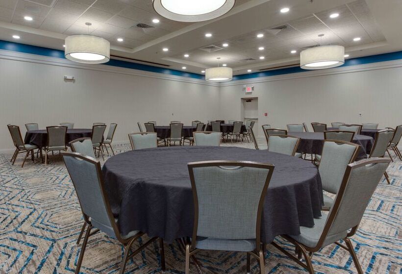 Szálloda Drury Inn & Suites Gainesville