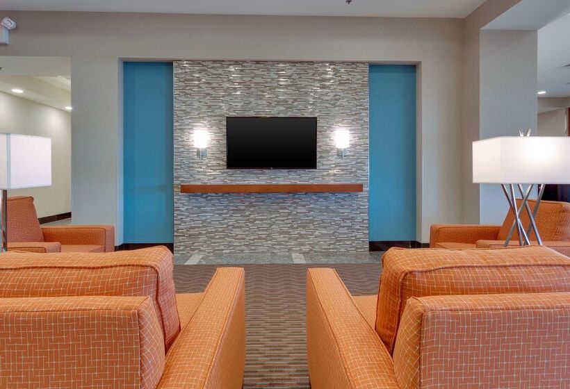 Szálloda Drury Inn & Suites Gainesville