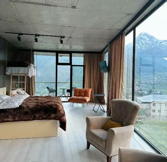 هتل Noa Kazbegi