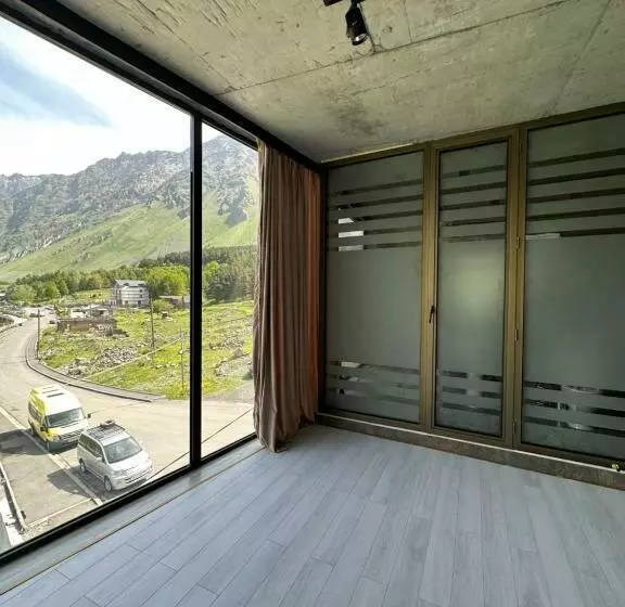 هتل Noa Kazbegi