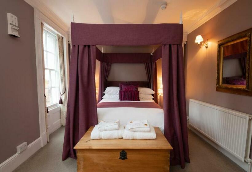 فندق The Town House