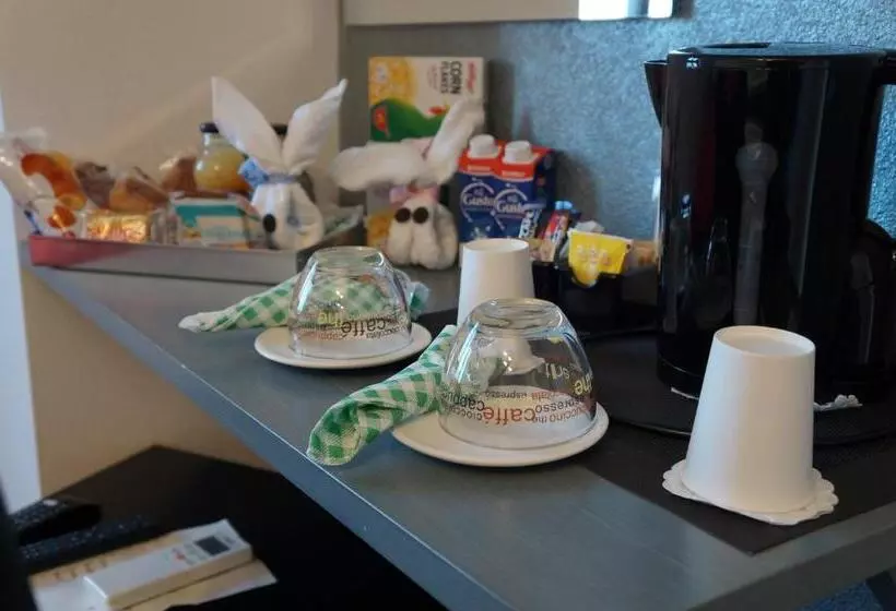 Majatalo Balai Suite