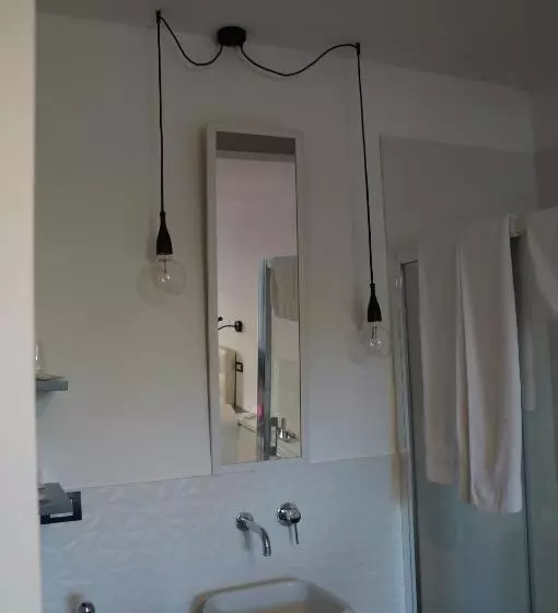 Majatalo Balai Suite