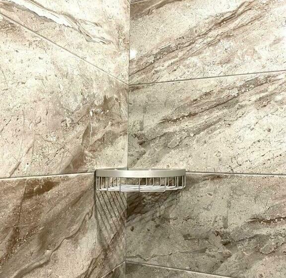 پانسیون Guest House On Sosnalieva 12