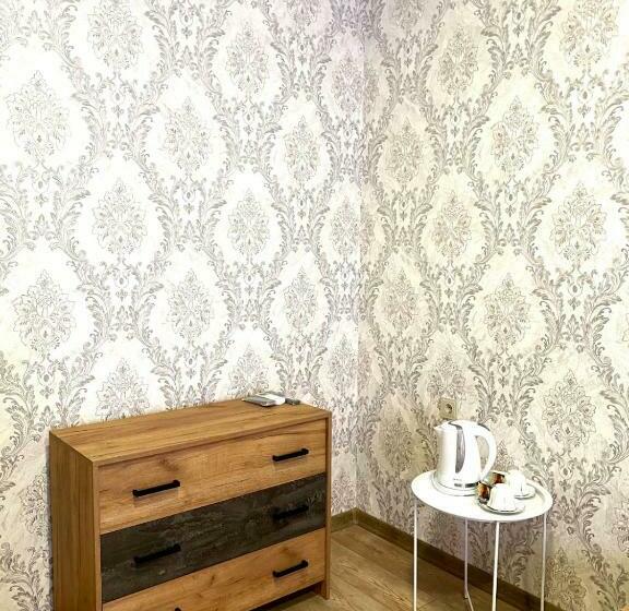 پانسیون Guest House On Sosnalieva 12