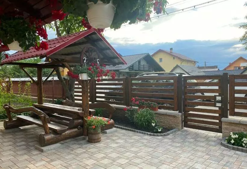 Pensiunea Casa Alexandra