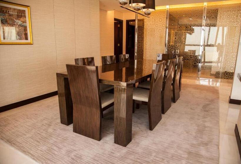 Bab Al Qasr Residence