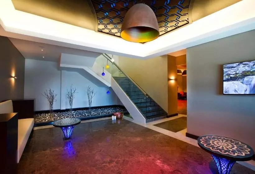 Bab Al Qasr Residence