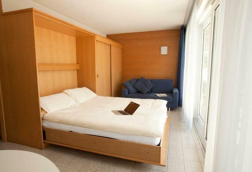 Casa Toblini Al Lago On The Beach