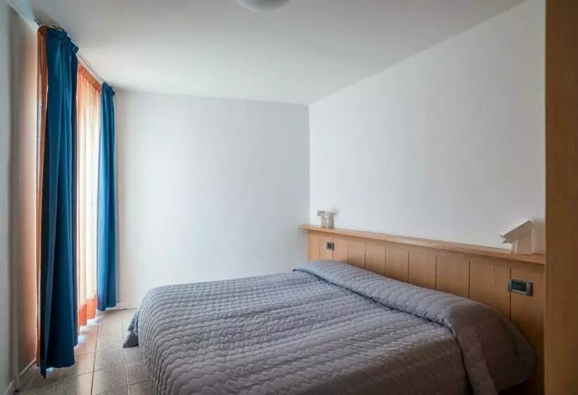 Casa Toblini Al Lago On The Beach