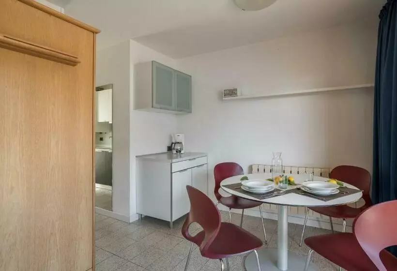 Casa Toblini Al Lago On The Beach