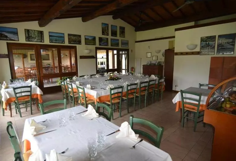 ホテル Agriturismo I Due Casali