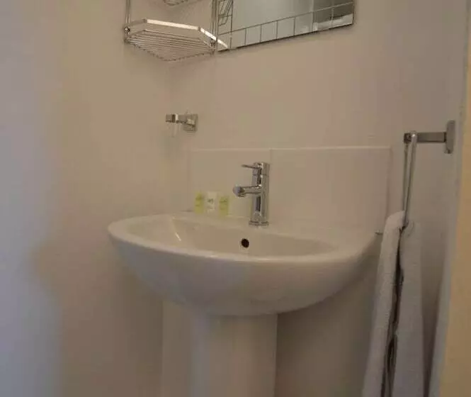 Majatalo All Seasons Rest