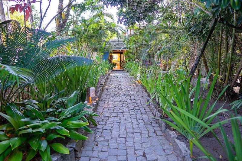 פנסיון Calypso Inn