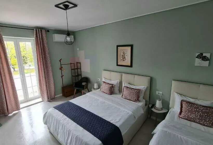ペンション Funky Guest House & Adventures