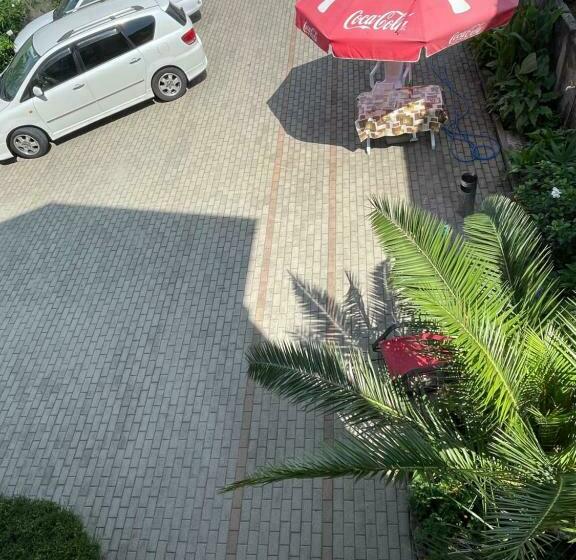 پانسیون Guest House Kobuleti