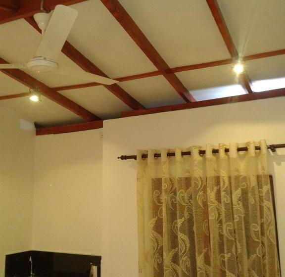 Пансион Kaween Homestay