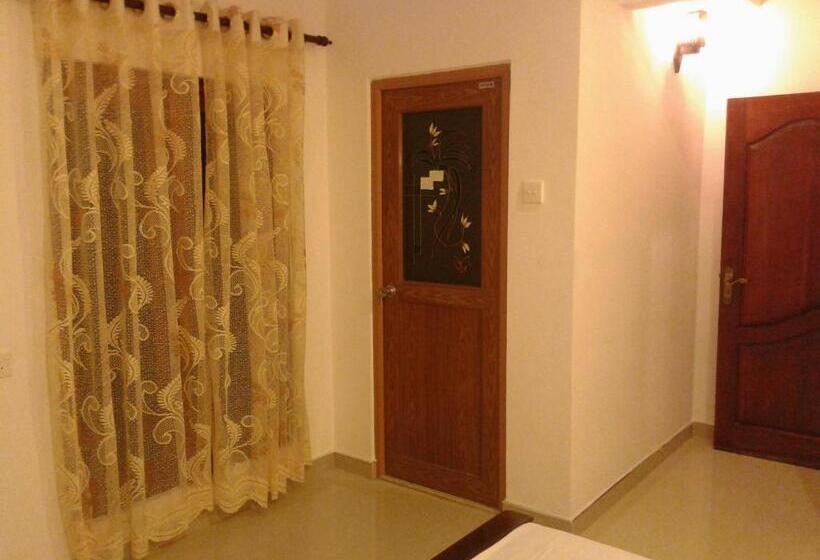 Пансион Kaween Homestay