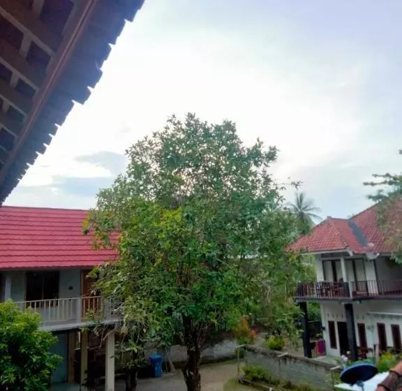 ペンション Lilypad Guest House