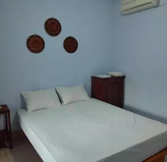 ペンション Lilypad Guest House