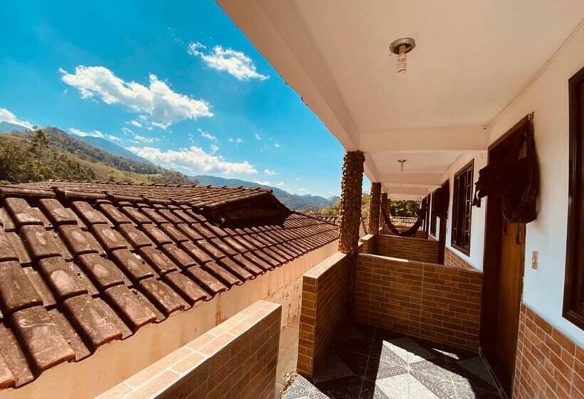 펜션 Pousada Cantinho Da Montanha