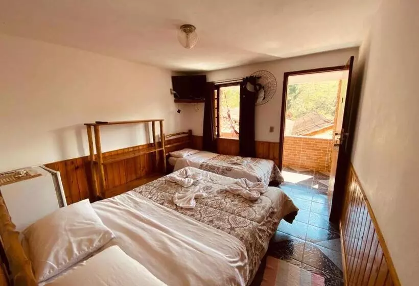 ペンション Pousada Cantinho Da Montanha