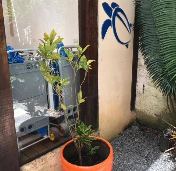 펜션 Residencial Camburyá