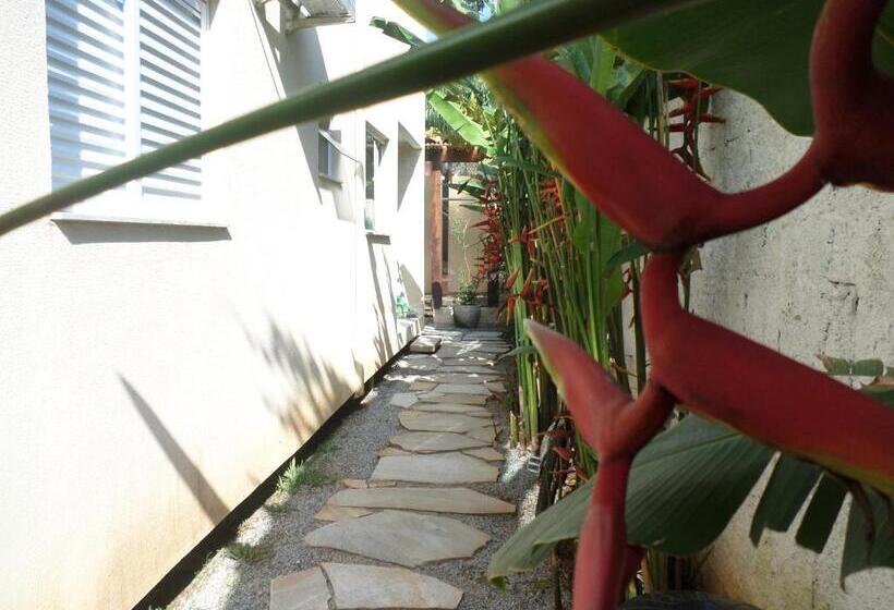 펜션 Residencial Camburyá