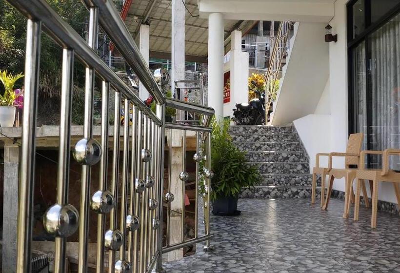 פנסיון Shani Residence Kandy