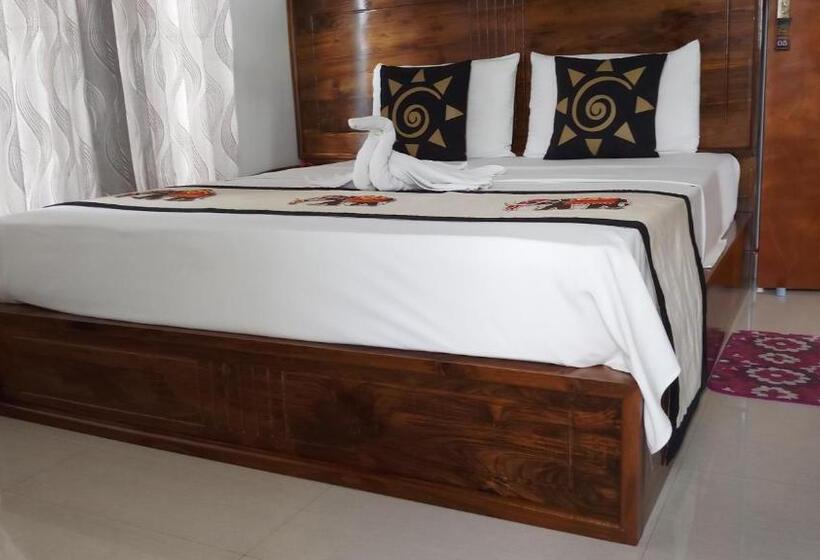 פנסיון Shani Residence Kandy