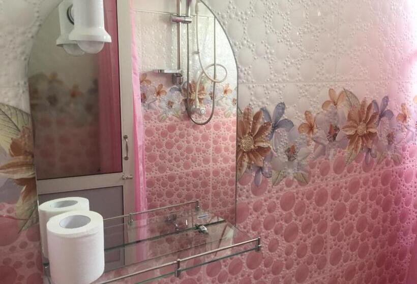 פנסיון Shani Residence Kandy