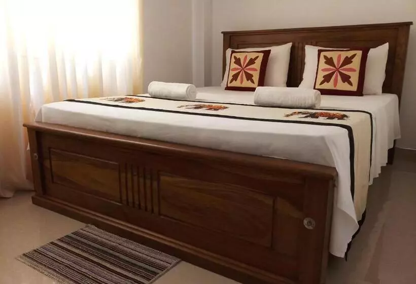 پانسیون Shani Residence Kandy