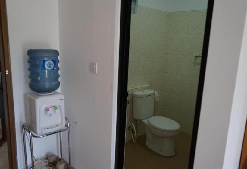 פנסיון Uluwatu Made Guesthouse