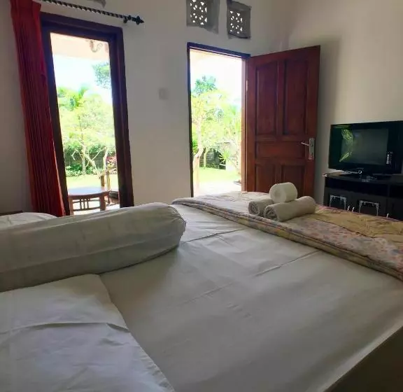 پانسیون Uluwatu Made Guesthouse