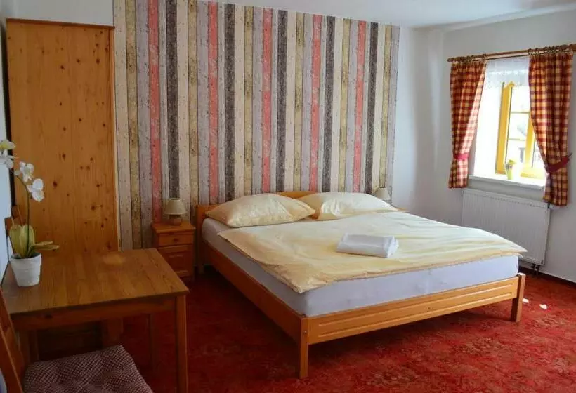 Pension U Kostela