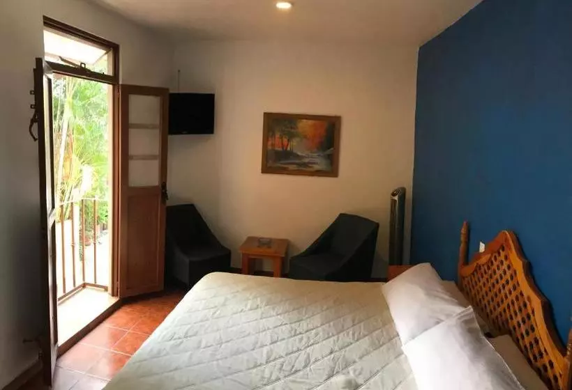 ユースホステル Posada Temazcal Santo Domingo