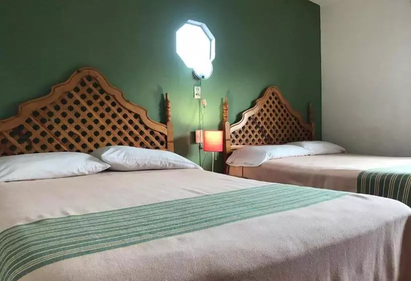 ユースホステル Posada Temazcal Santo Domingo